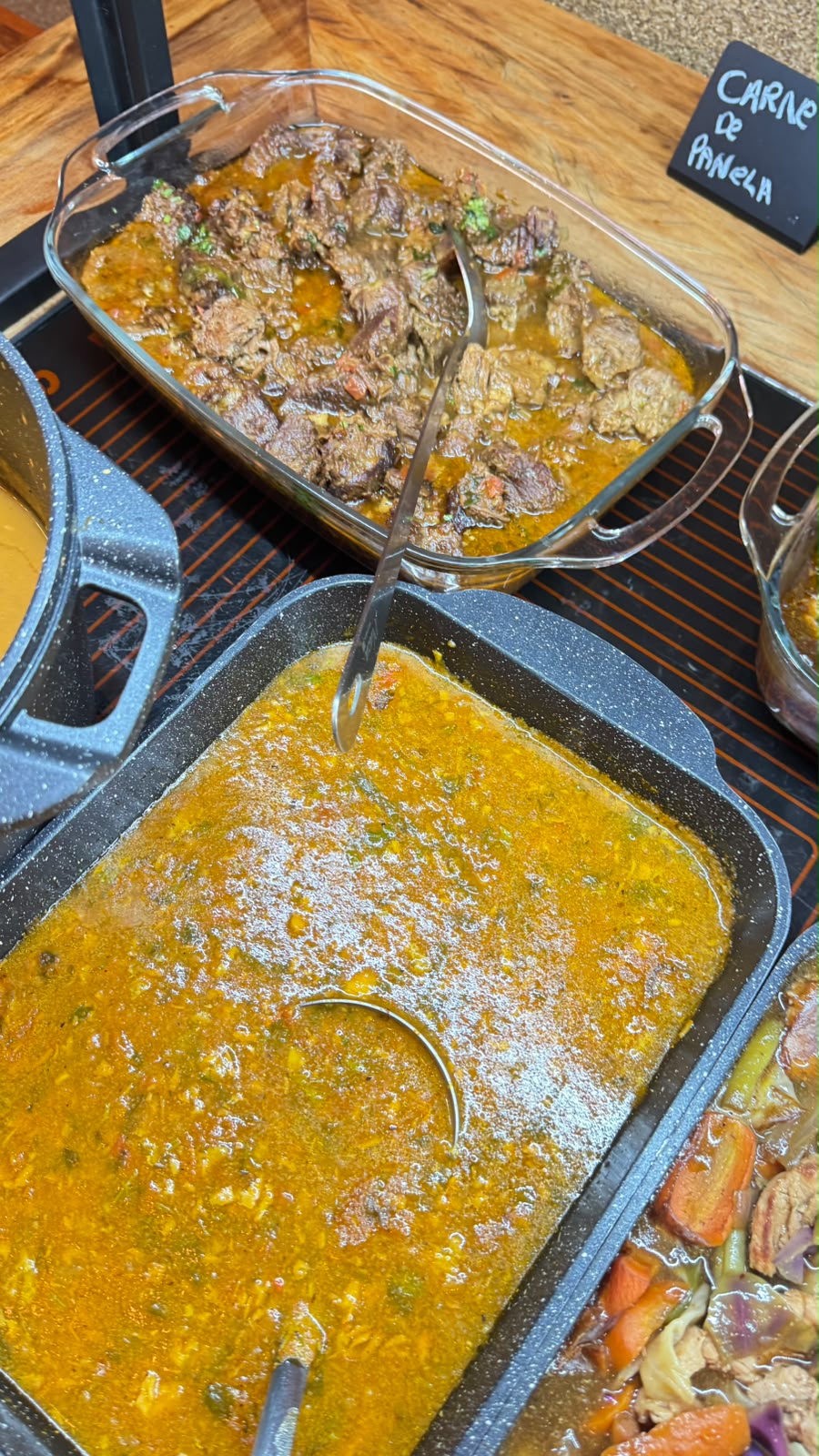Carne de panela suculenta